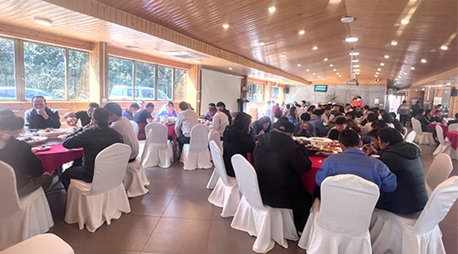 金環(huán)電器開工宴！吃飽喝足加油干迎戰(zhàn)2023！